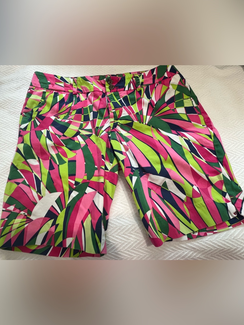 Loudmouth Women’s Abstract Print Golf Shorts in Pink, Green & Navy size 12